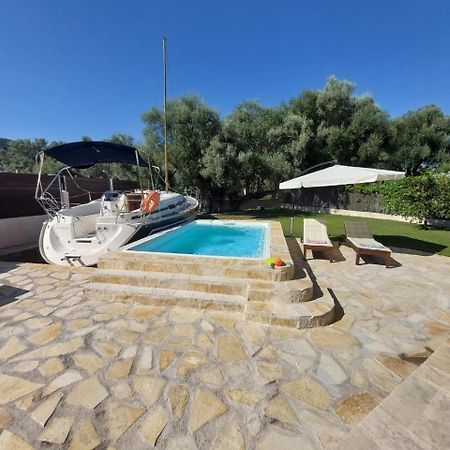 Villa Morris نيدري المظهر الخارجي الصورة