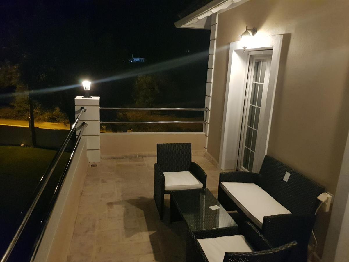 Villa Morris نيدري المظهر الخارجي الصورة
