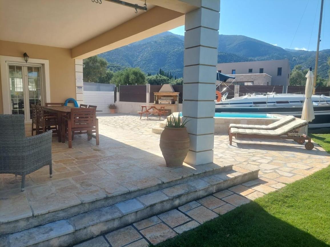 Villa Morris نيدري المظهر الخارجي الصورة