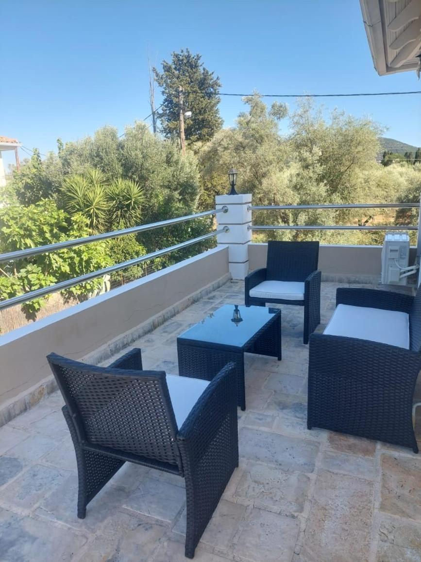 Villa Morris نيدري المظهر الخارجي الصورة
