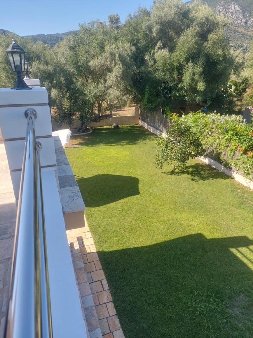 Villa Morris نيدري المظهر الخارجي الصورة